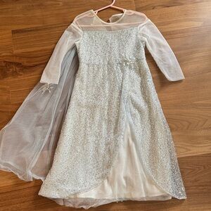 Sparkling White dress for Queen Elsa( frozen 2) with cape